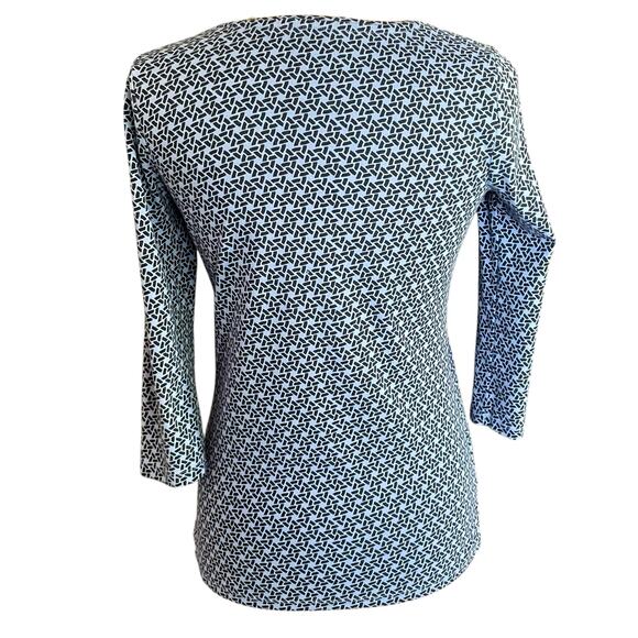 Talbots Stretch Weekend Tee Blue Geometric Print MED Cotton Casual Work Travel - Picture 5 of 7